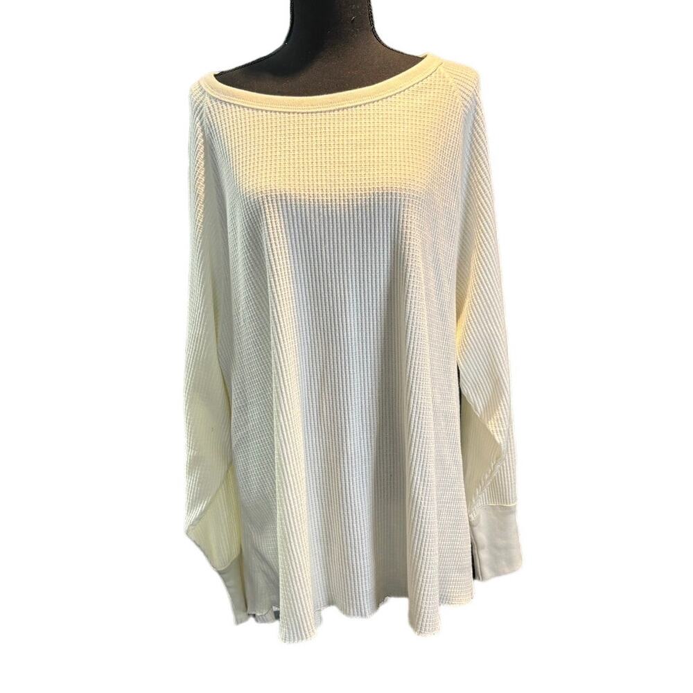 Free People long sleeve Ribbed Top Size Medium Cream color